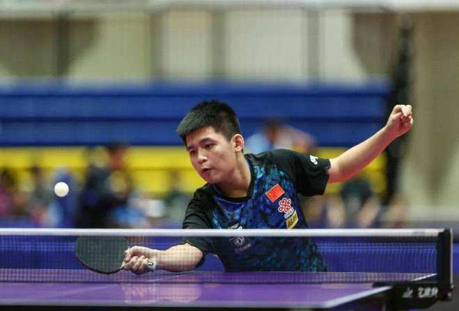 场上存在激 场上存在激